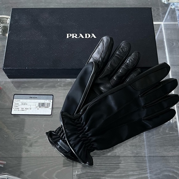 [Authentic] PRADA | Men’s Leather Gloves - Picture 6 of 6